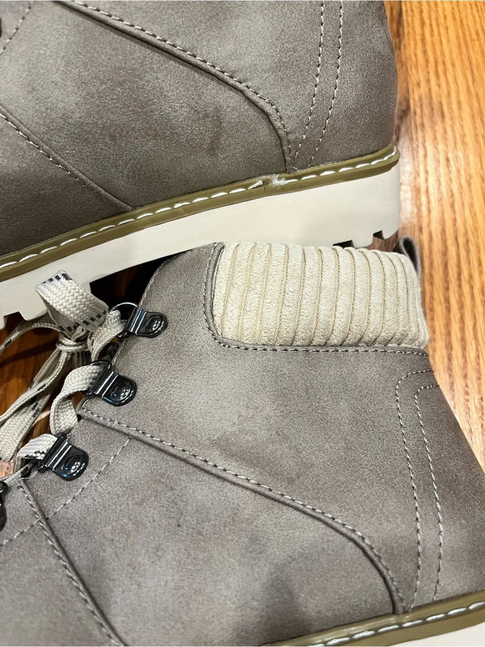 Cliffs White Mountain Connie Lace Up Gray Ankle Boots Size 7 Read Description